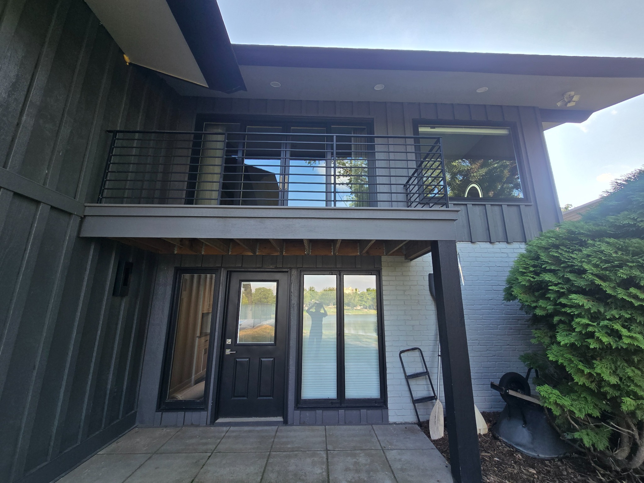 Finished residential window cleaning project